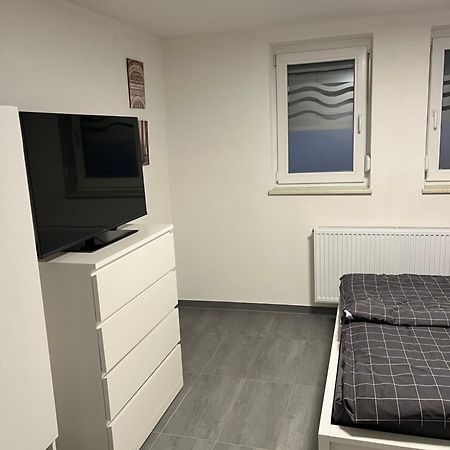 Home-For-You-Ferienwohnung Monteurwohnung Buchen  Extérieur photo